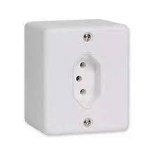 TOMADA SOBREPOR 1 ENTRADA 10A 2P+T 1414 TOMADA SOBREPOR 1 ENTRADA 10A 2P+T 1414